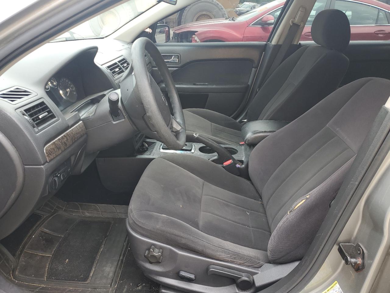 2008 MERCURY MILAN photo 13