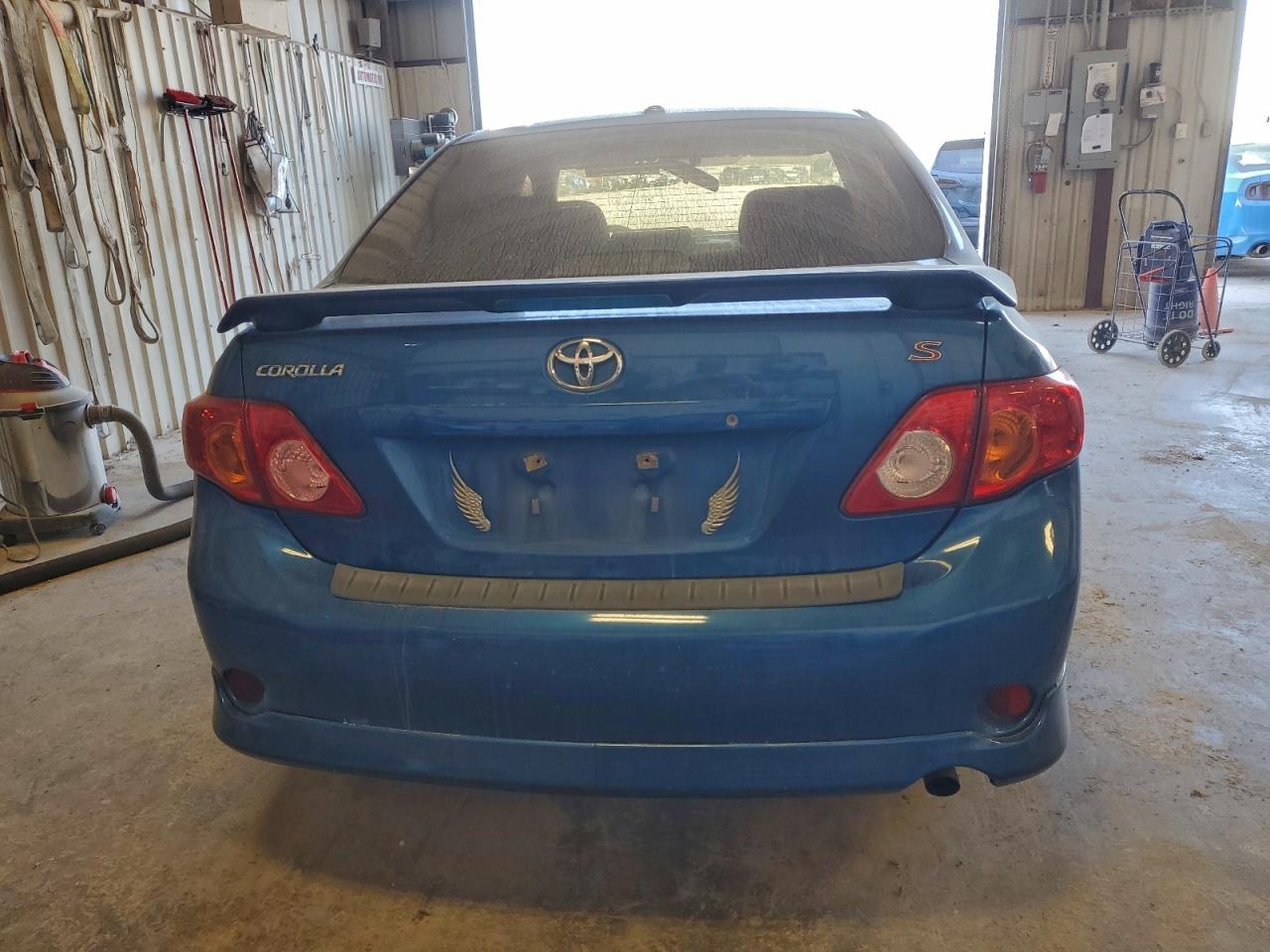 2010 TOYOTA COROLLA BASE photo 6