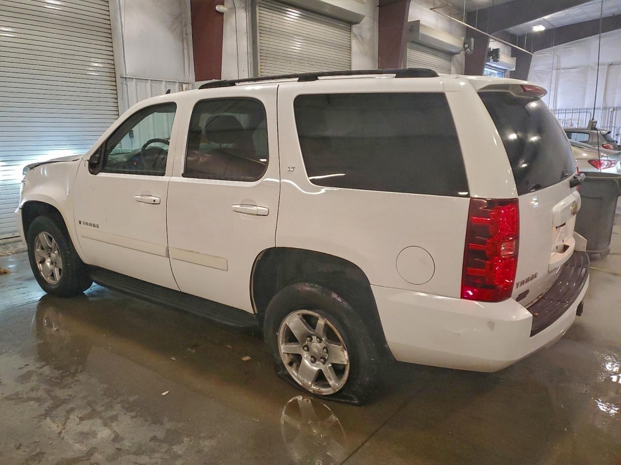 2007 CHEVROLET TAHOE K1500 photo 2