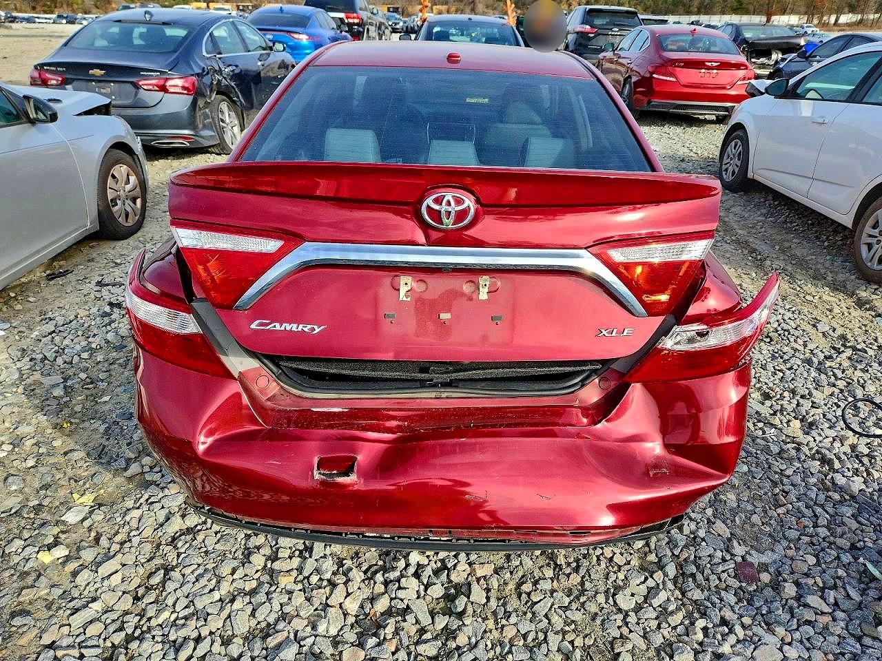 2016 TOYOTA CAMRY XSE photo 6