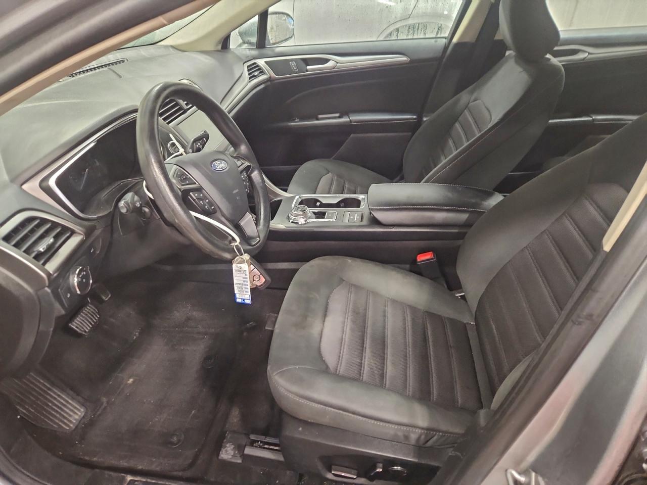 2020 FORD FUSION SE photo 7