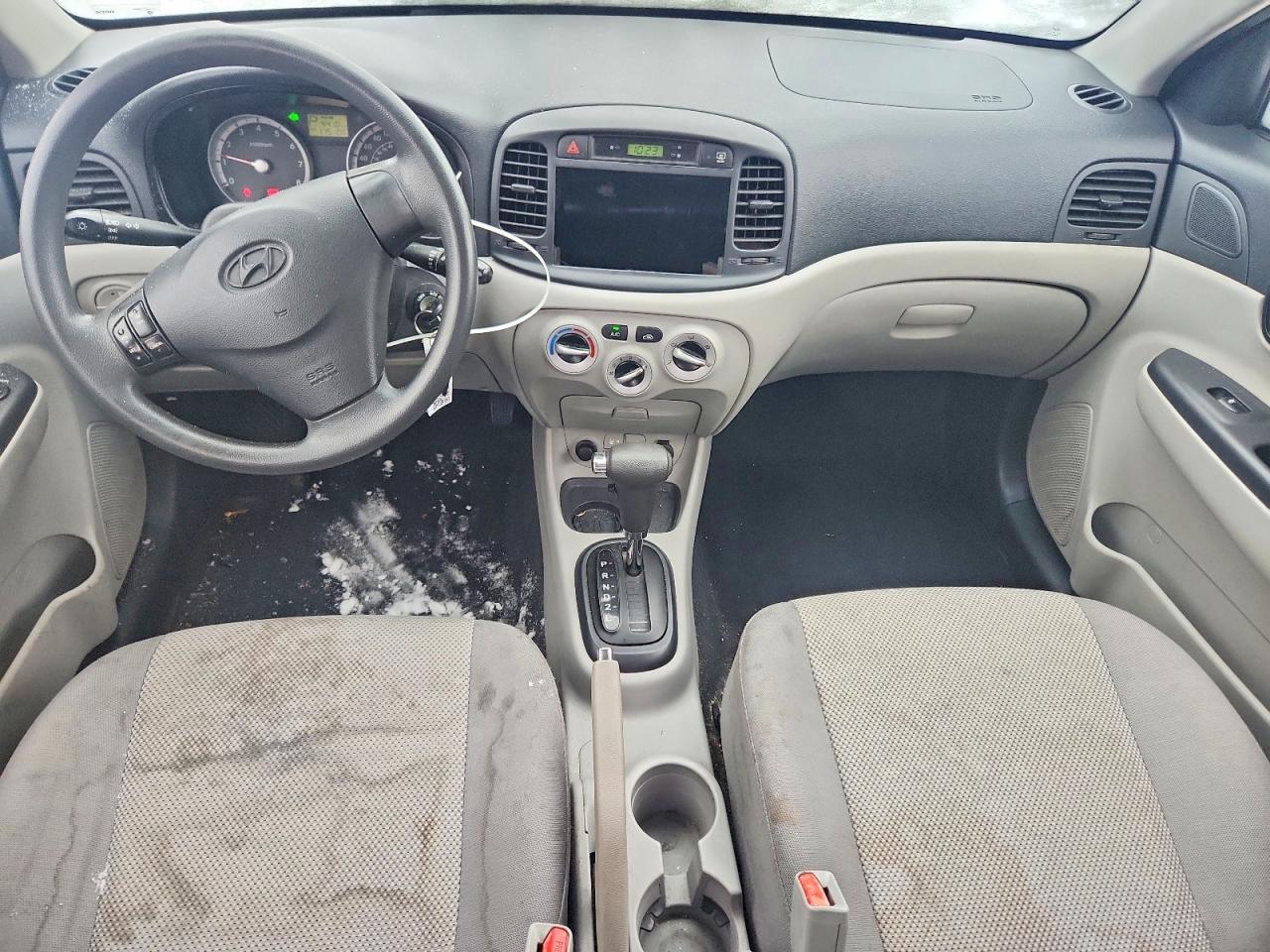 2009 HYUNDAI ACCENT GLS photo 8