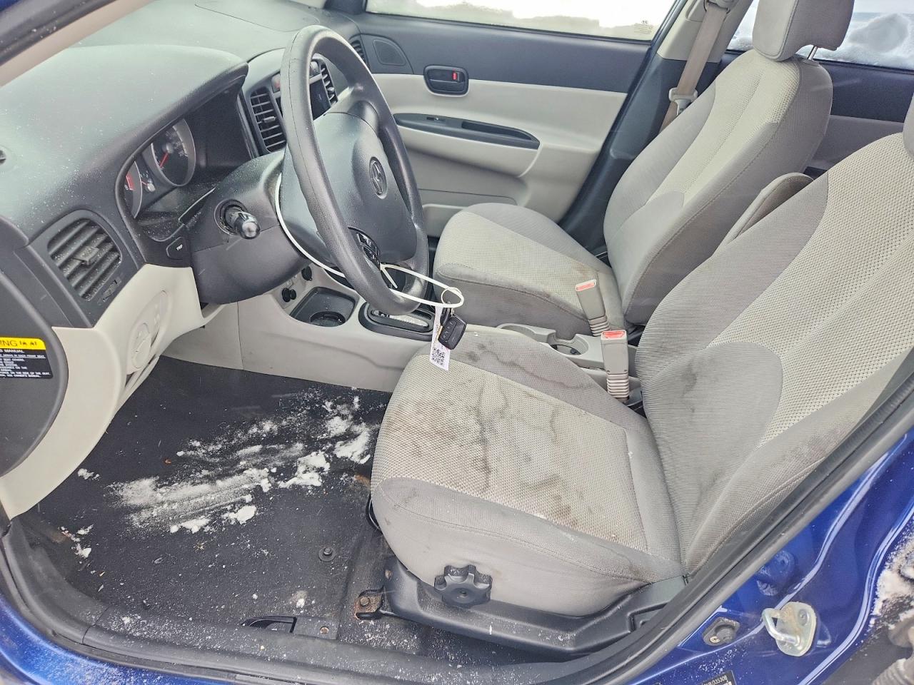 2009 HYUNDAI ACCENT GLS photo 7