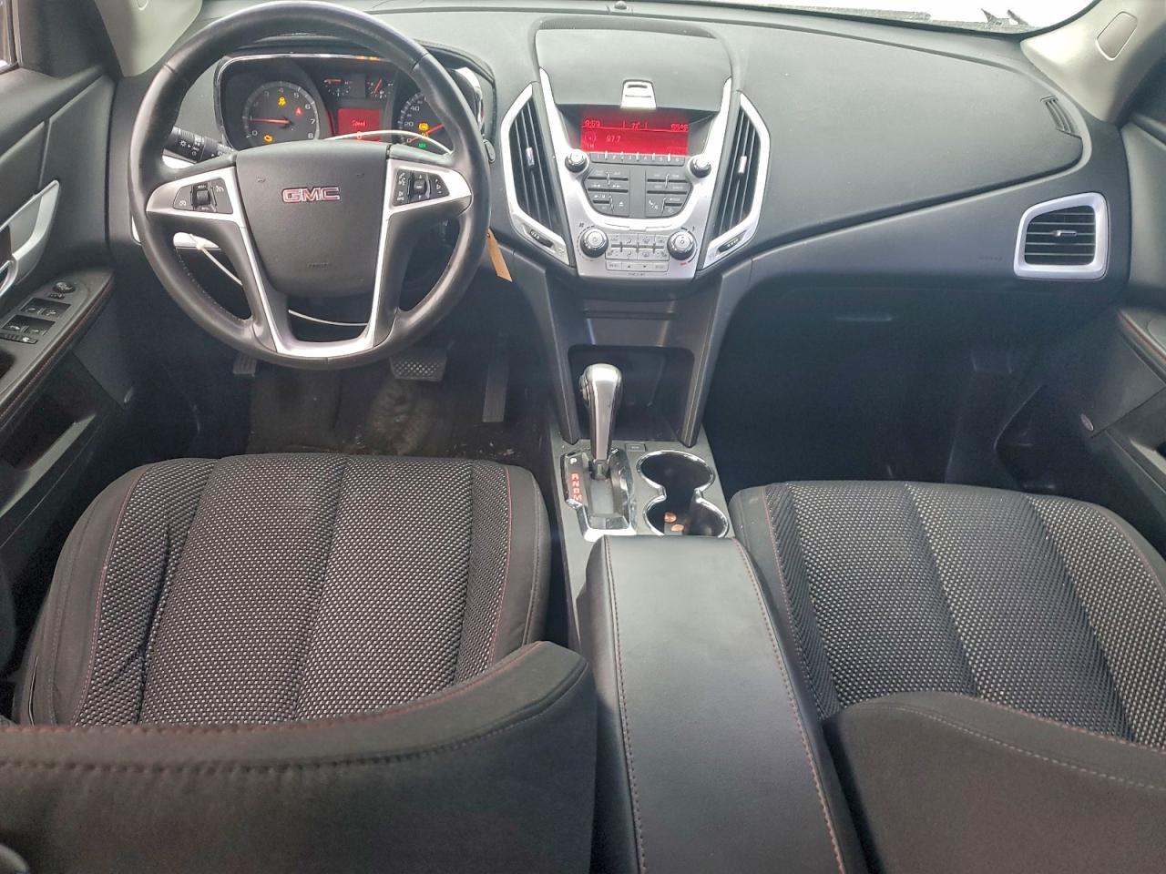 2011 GMC TERRAIN SLE photo 8