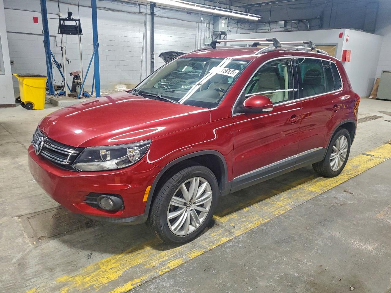 2012 VOLKSWAGEN TIGUAN