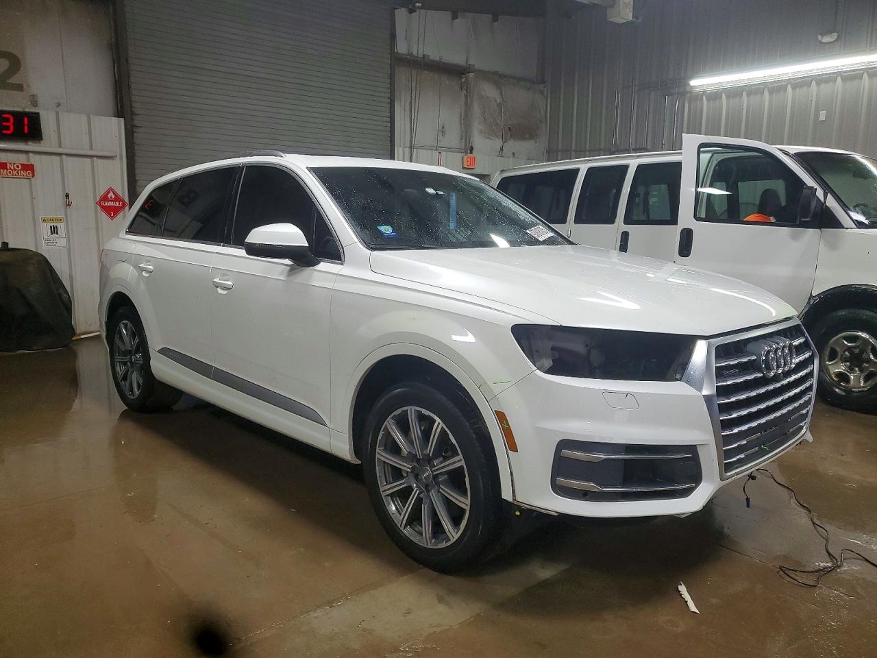 2017 AUDI Q7 PRESTIGE photo 4