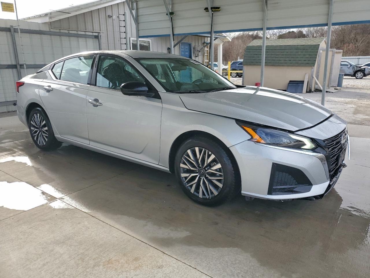 2025 NISSAN ALTIMA SV photo 4