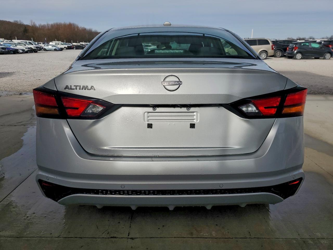 2025 NISSAN ALTIMA SV photo 6