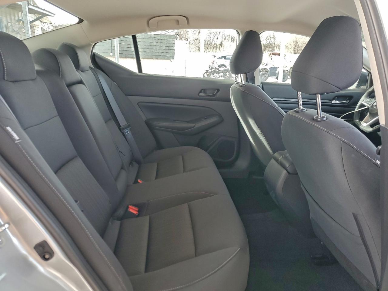2025 NISSAN ALTIMA SV photo 10