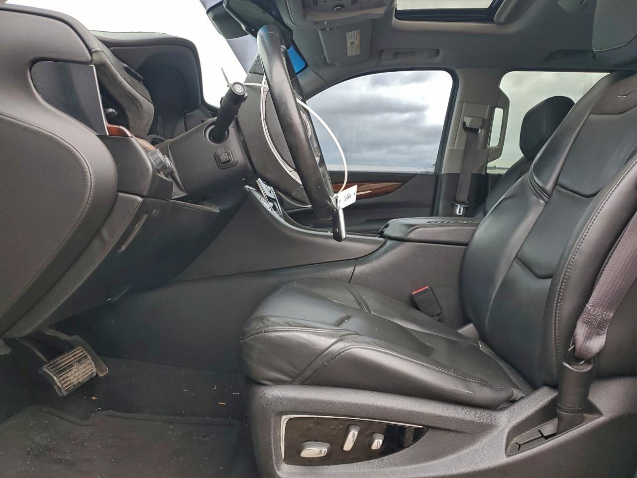 2015 CADILLAC ESCALADE ESV PREMIUM photo 7