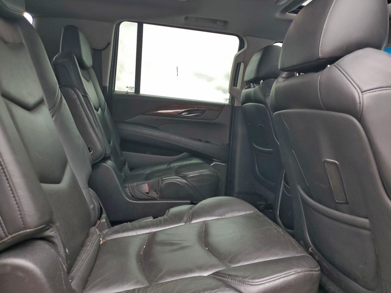 2015 CADILLAC ESCALADE ESV PREMIUM photo 11