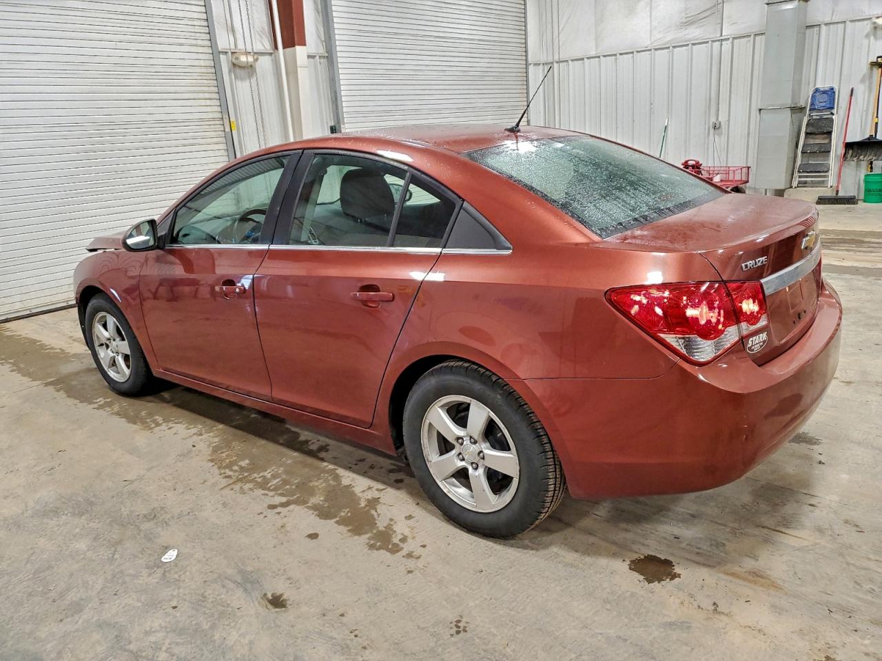 2013 CHEVROLET CRUZE LT photo 2