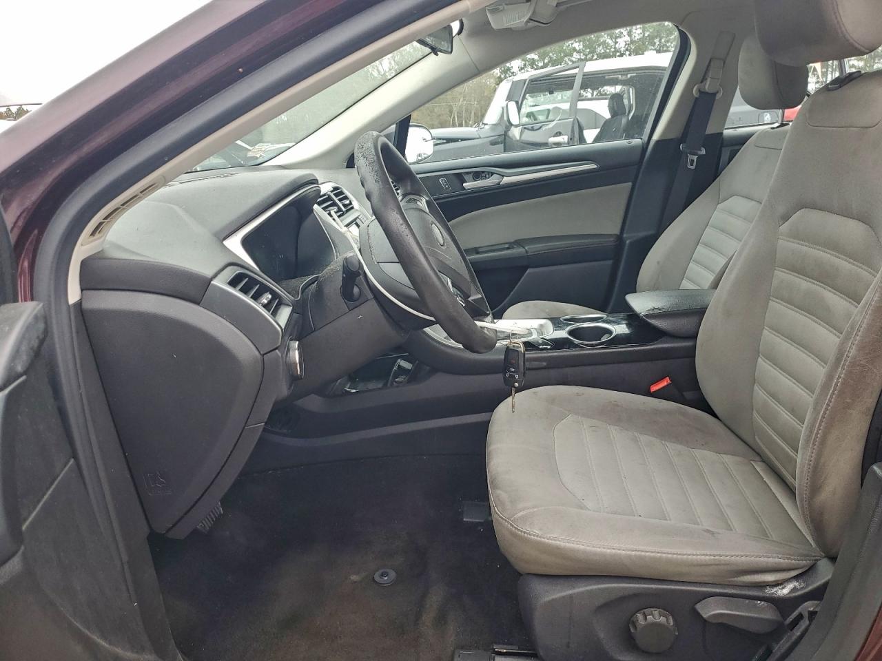 2013 FORD FUSION S photo 7