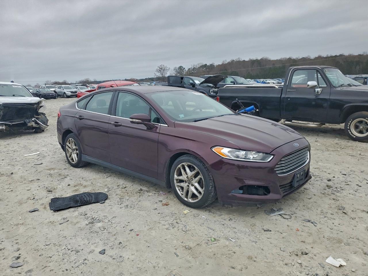 2013 FORD FUSION S photo 4