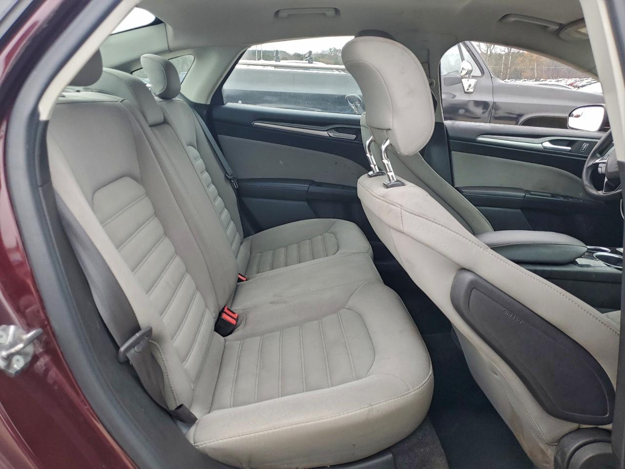 2013 FORD FUSION S photo 10