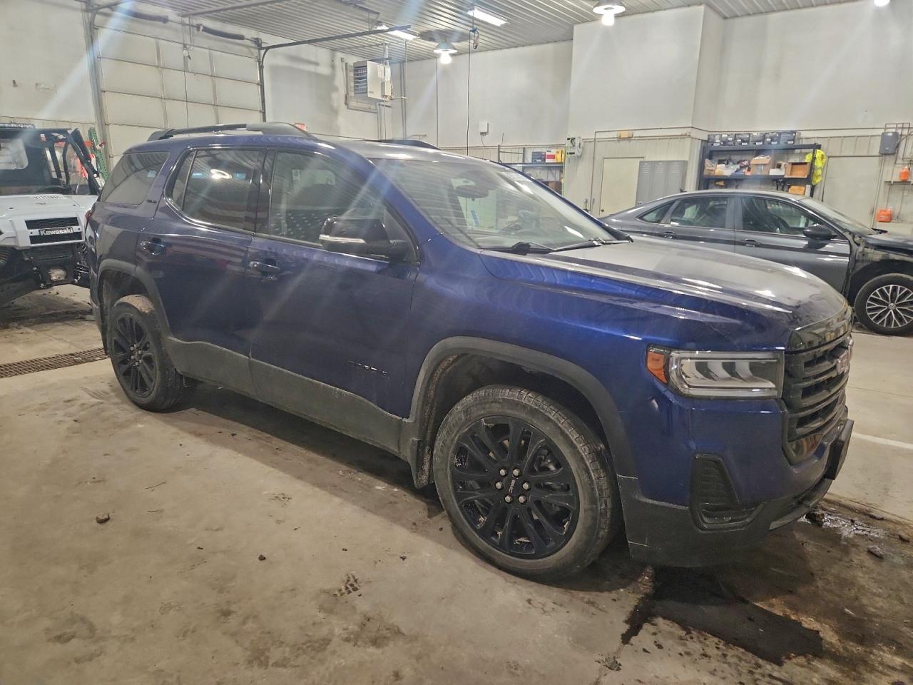 2023 GMC ACADIA SLE photo 4