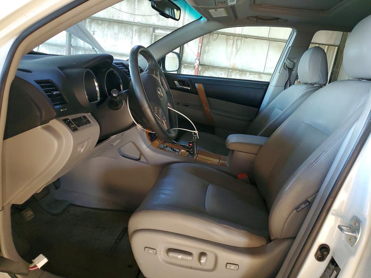 2009 TOYOTA HIGHLANDER HYBRID LIMITED photo 13