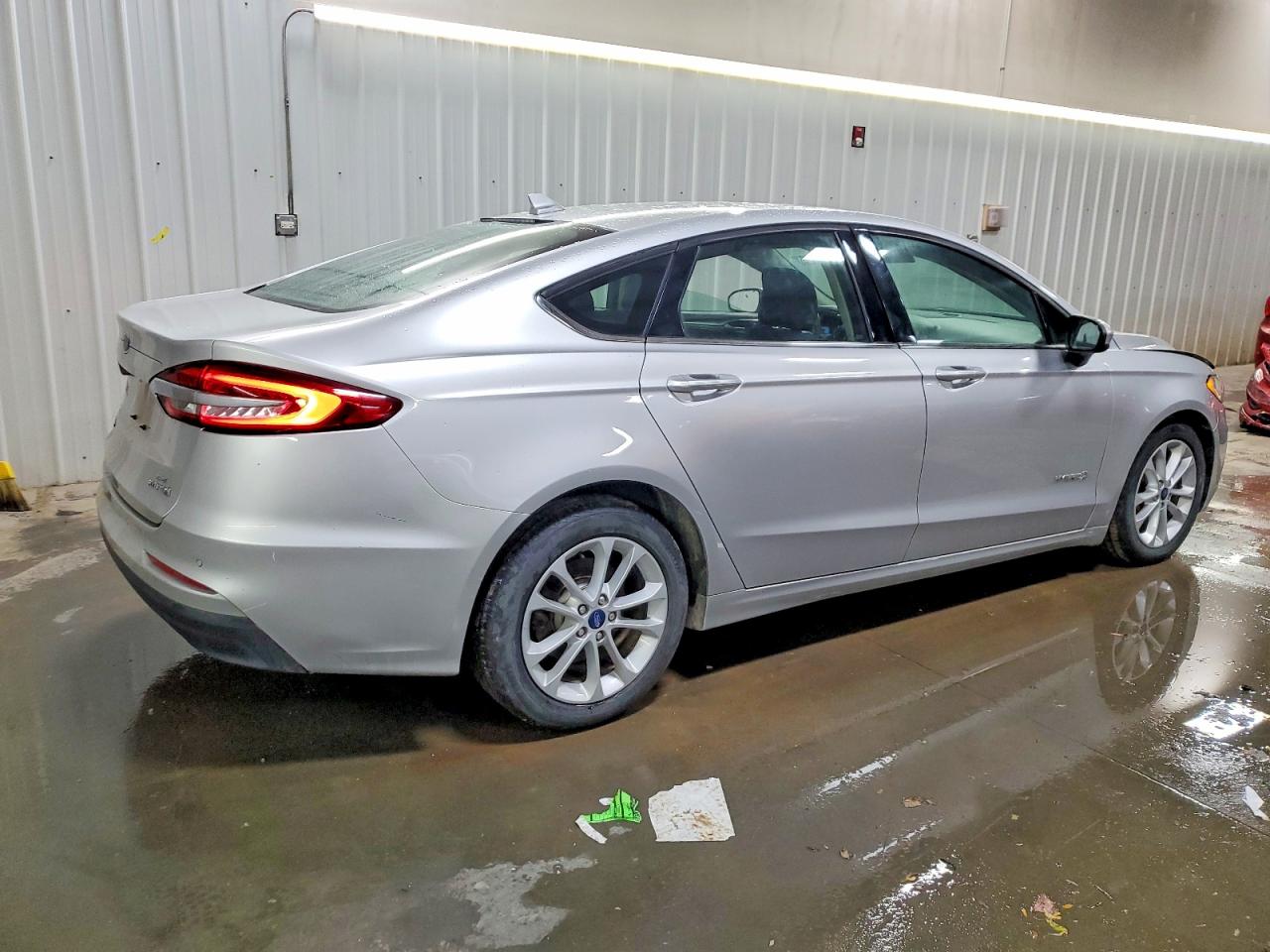 2019 FORD FUSION SE photo 3