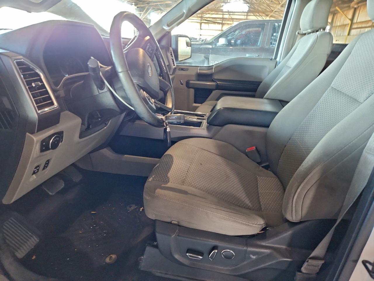 2017 FORD F150 SUPERCREW photo 7