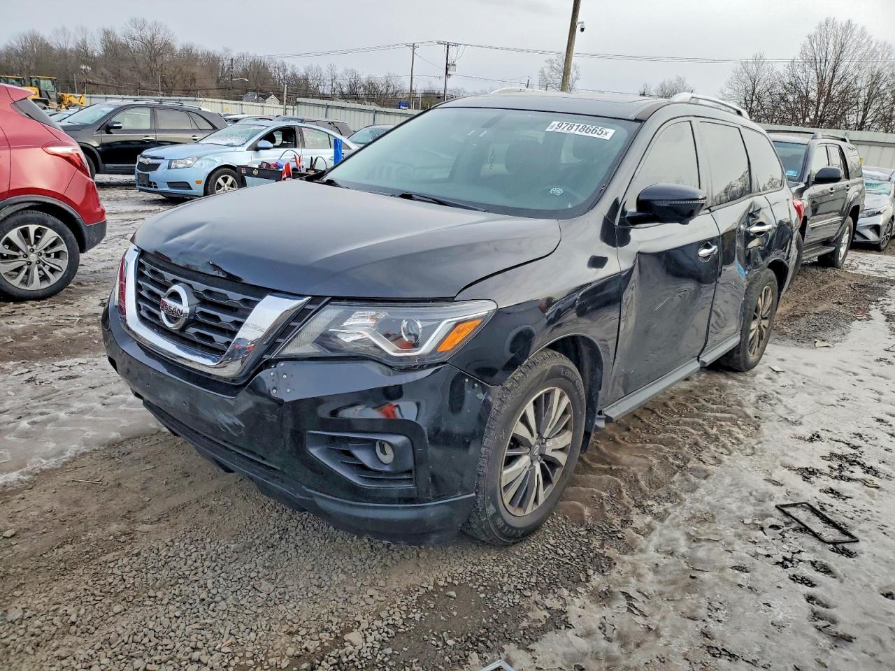 2017 NISSAN PATHFINDER