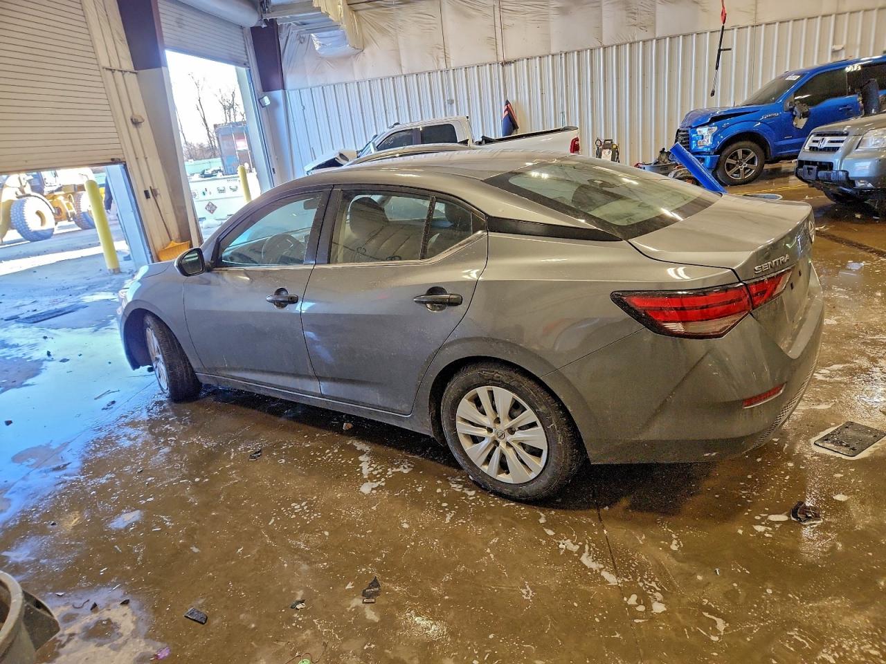2024 NISSAN SENTRA S photo 2