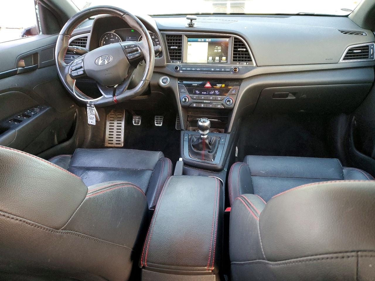 2018 HYUNDAI ELANTRA SPORT photo 15
