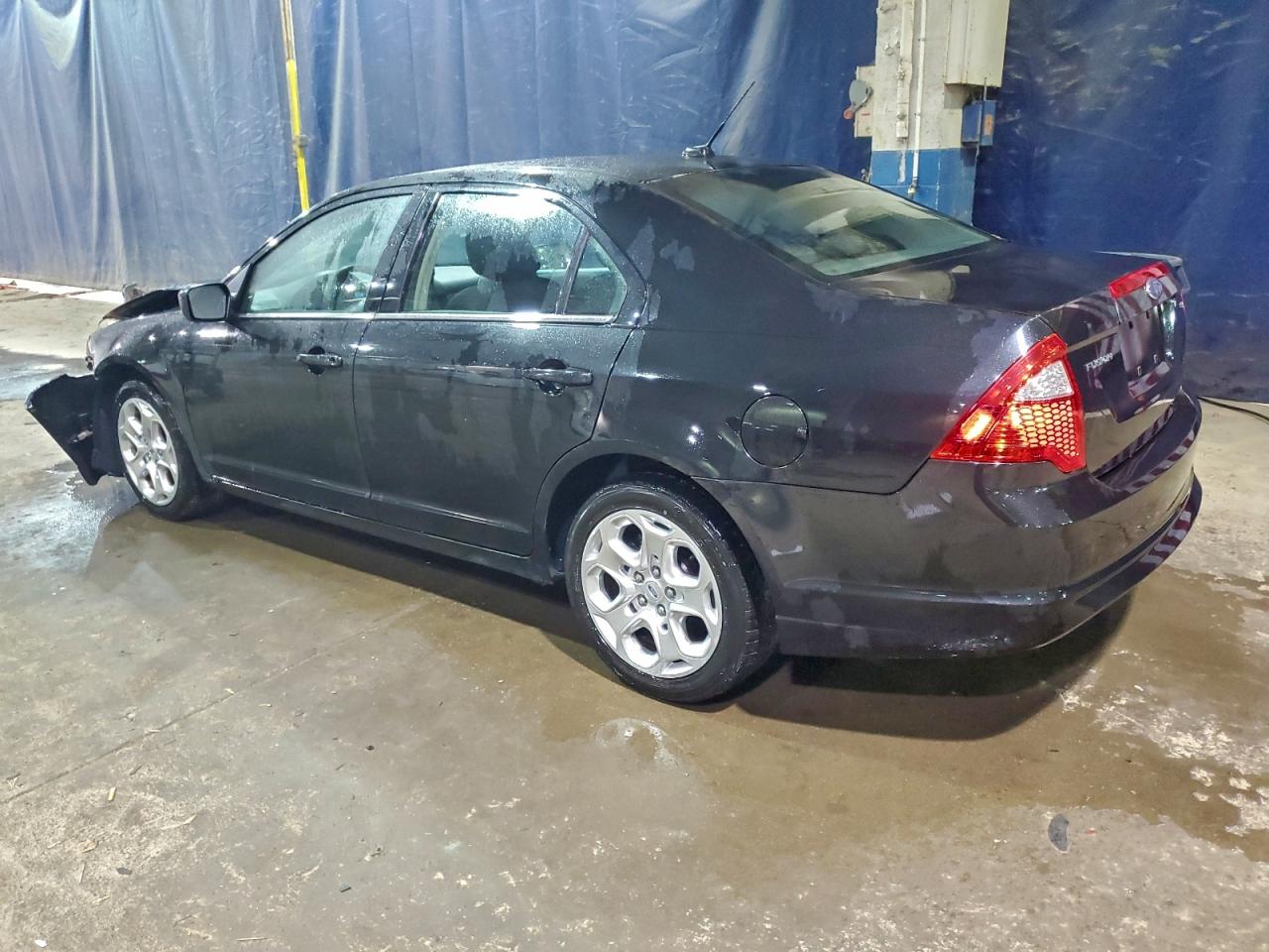 2010 FORD FUSION SE photo 2