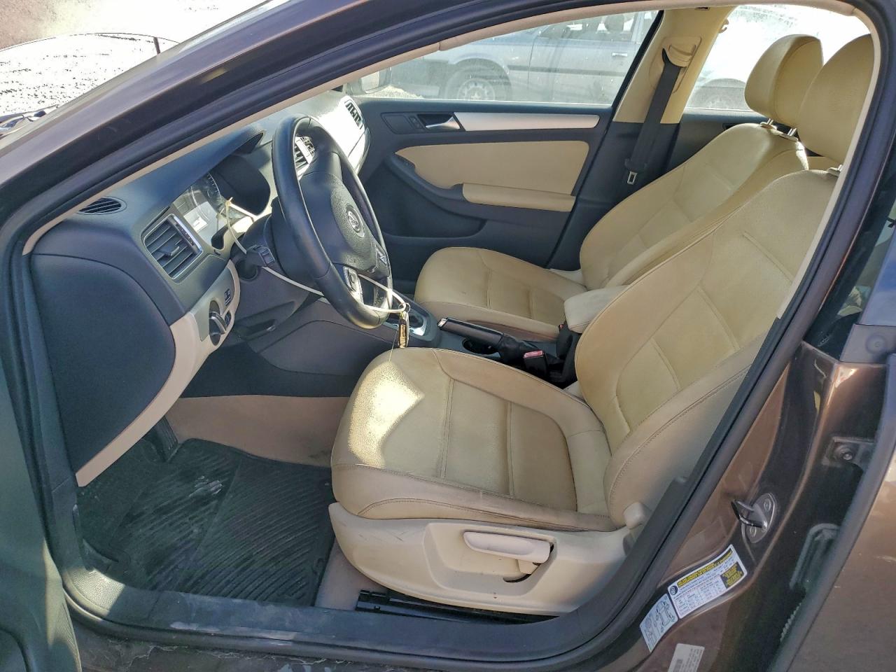 2012 VOLKSWAGEN JETTA TDI photo 7