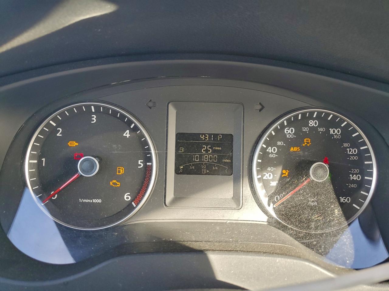 2012 VOLKSWAGEN JETTA TDI photo 9