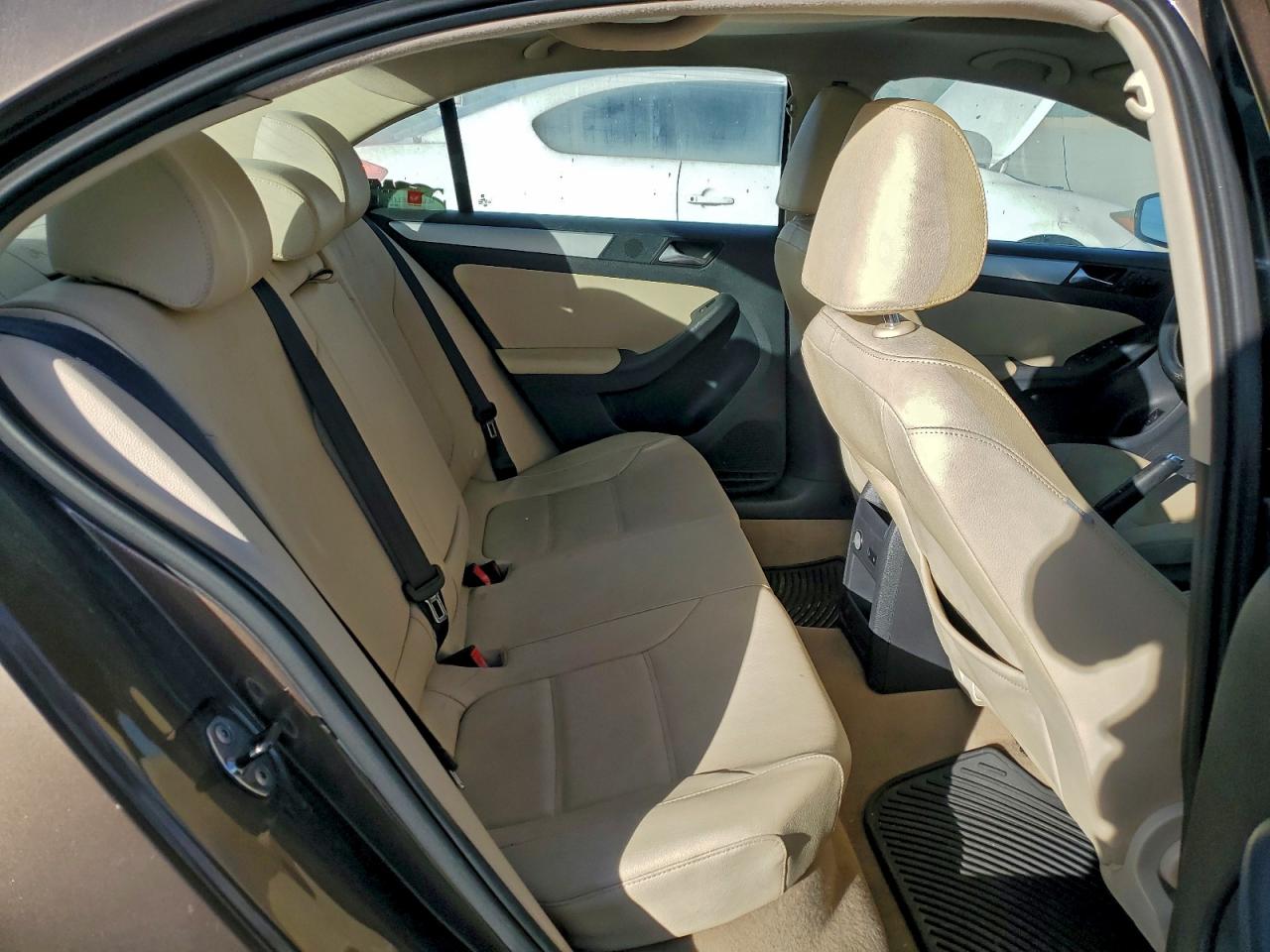 2012 VOLKSWAGEN JETTA TDI photo 10