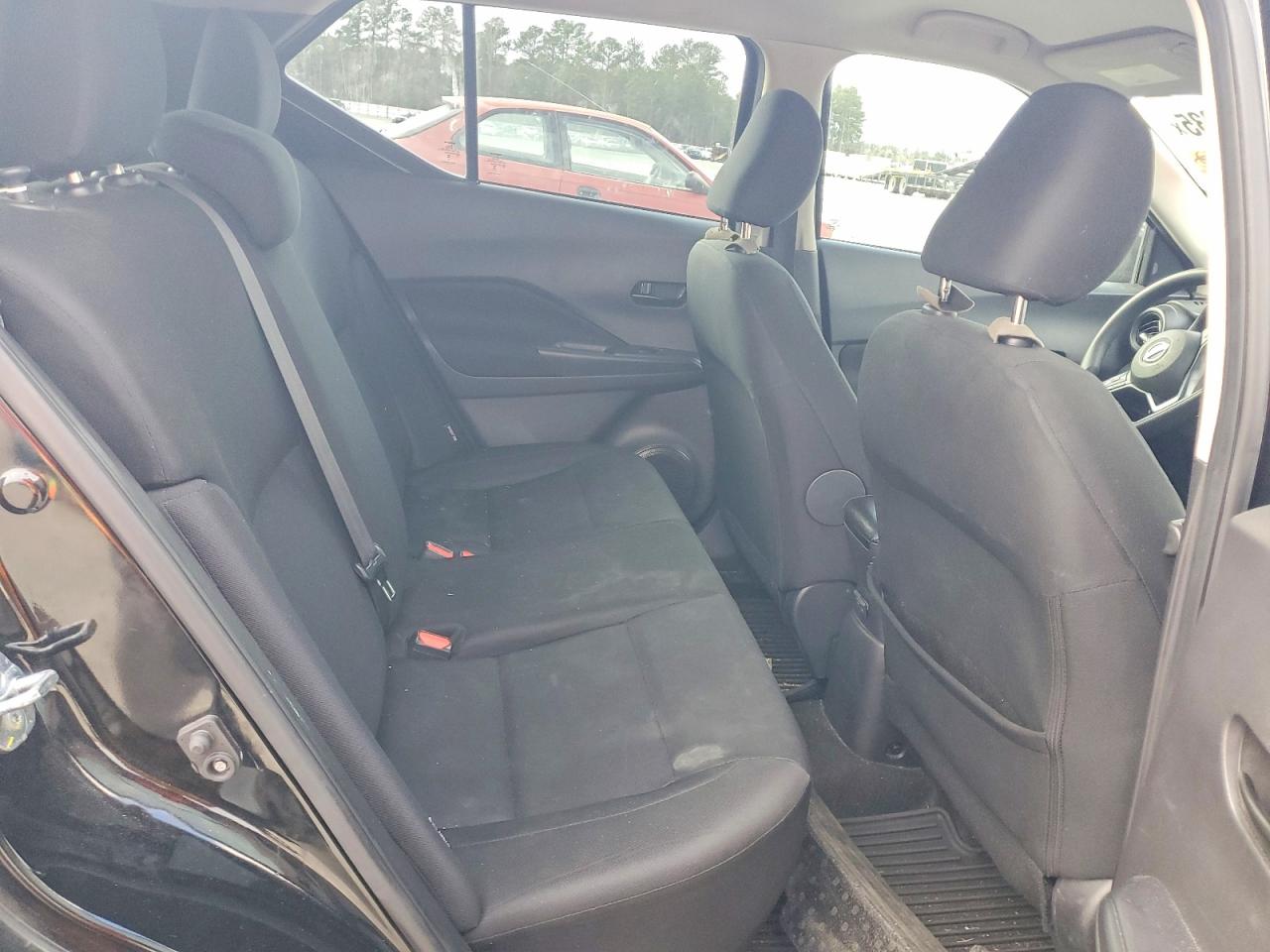 2023 NISSAN KICKS S photo 10