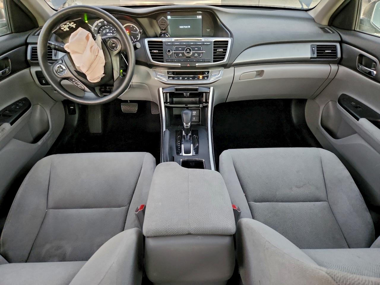 2013 HONDA ACCORD LX photo 8