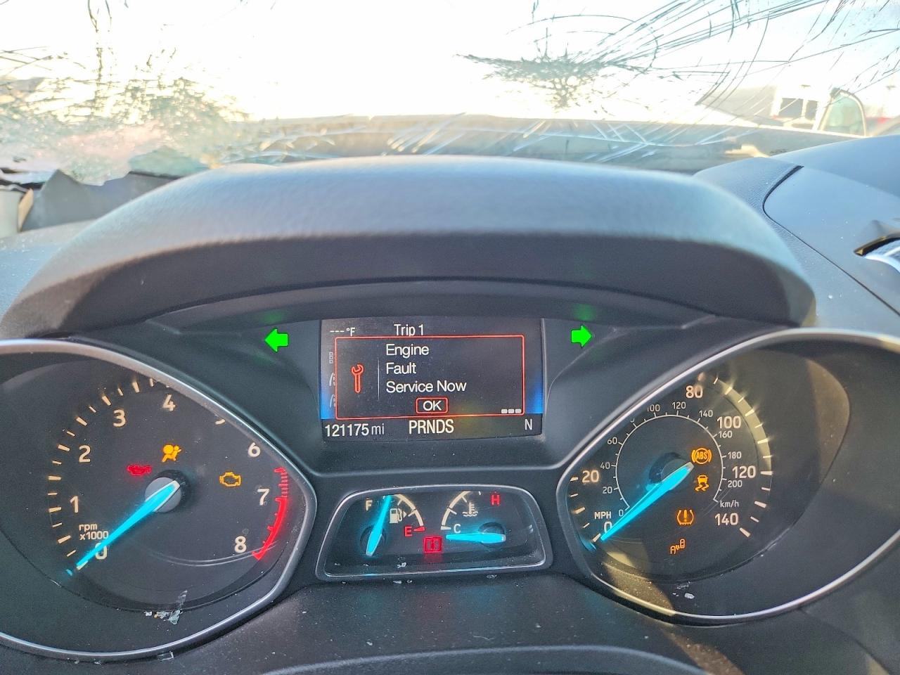 2017 FORD ESCAPE TITANIUM photo 9