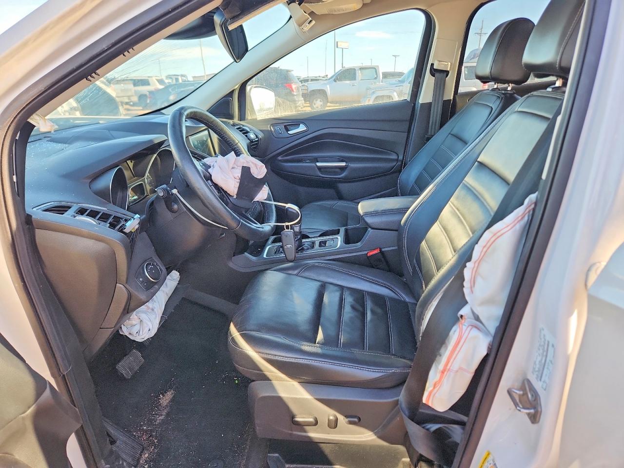 2017 FORD ESCAPE TITANIUM photo 7