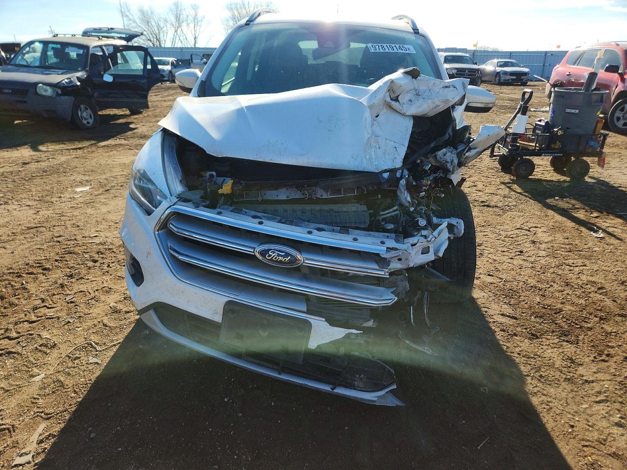 2017 FORD ESCAPE TITANIUM photo 5