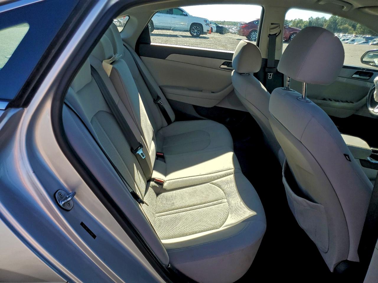 2018 HYUNDAI SONATA SE photo 37