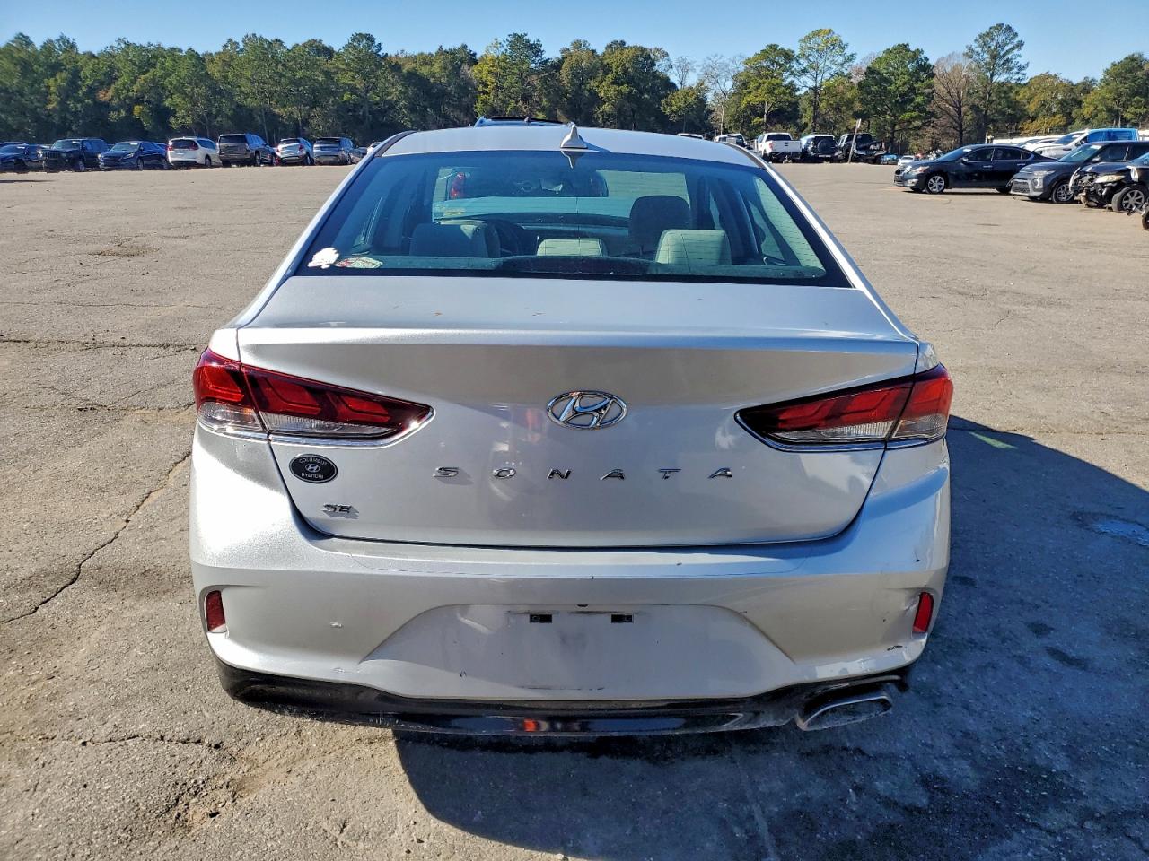 2018 HYUNDAI SONATA SE photo 21