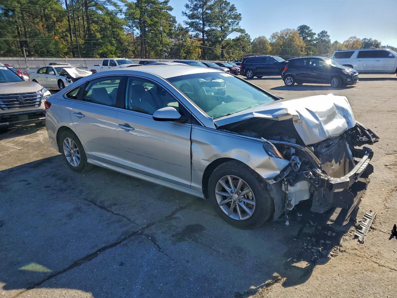 2018 HYUNDAI SONATA SE photo 13