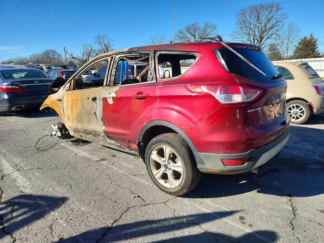 2016 FORD ESCAPE SE photo 2