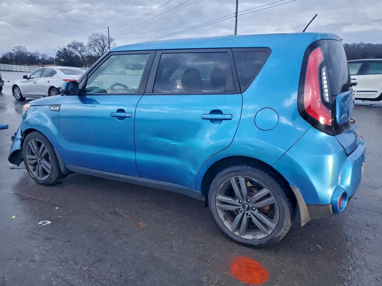 2015 KIA SOUL + photo 2