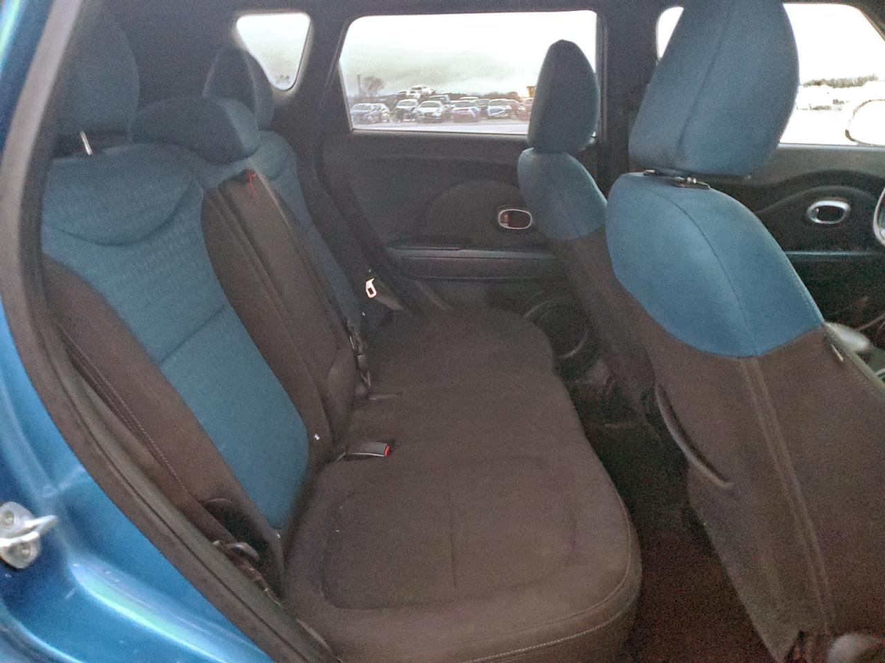 2015 KIA SOUL + photo 11