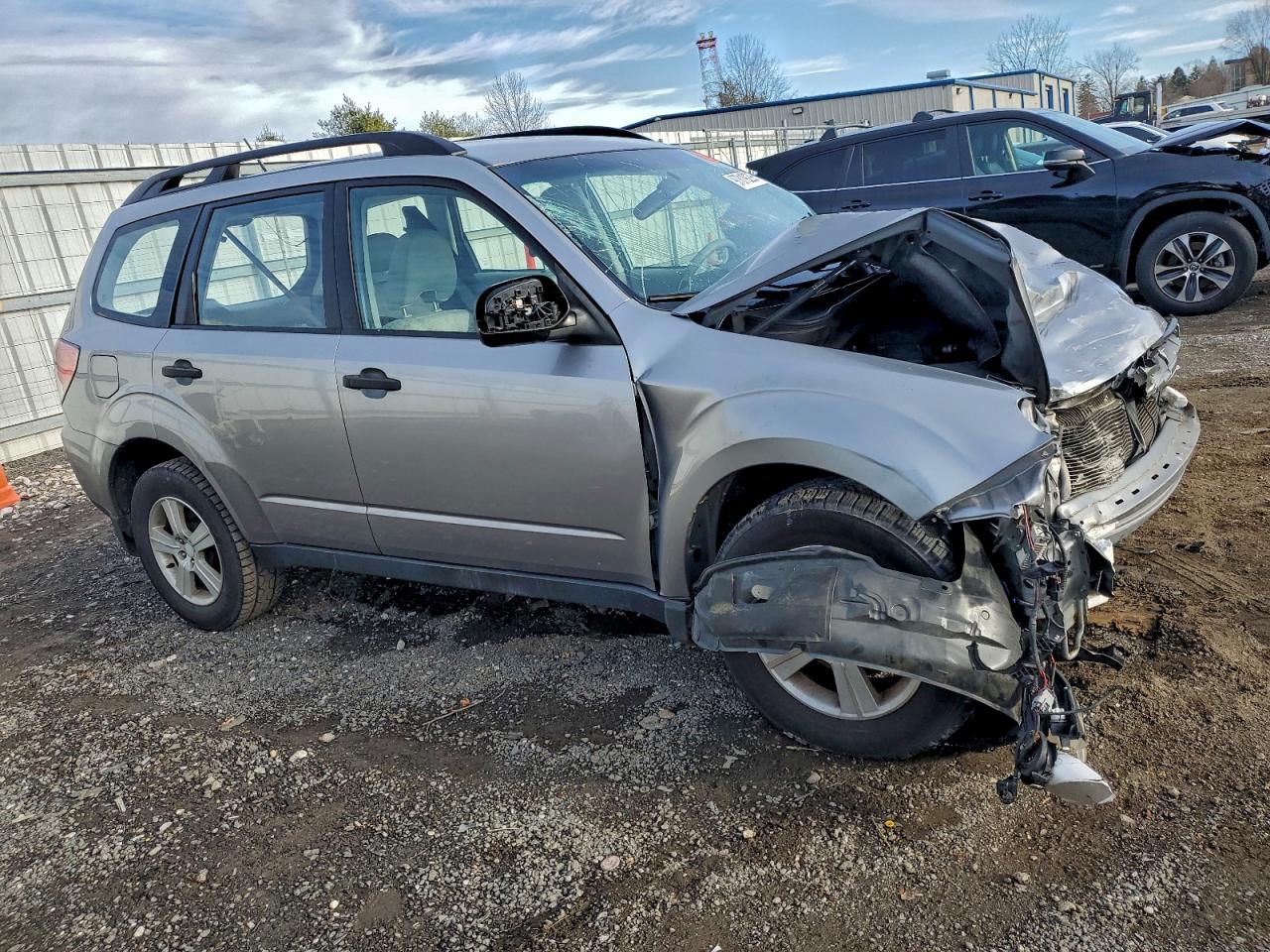 2010 SUBARU FORESTER XS photo 4