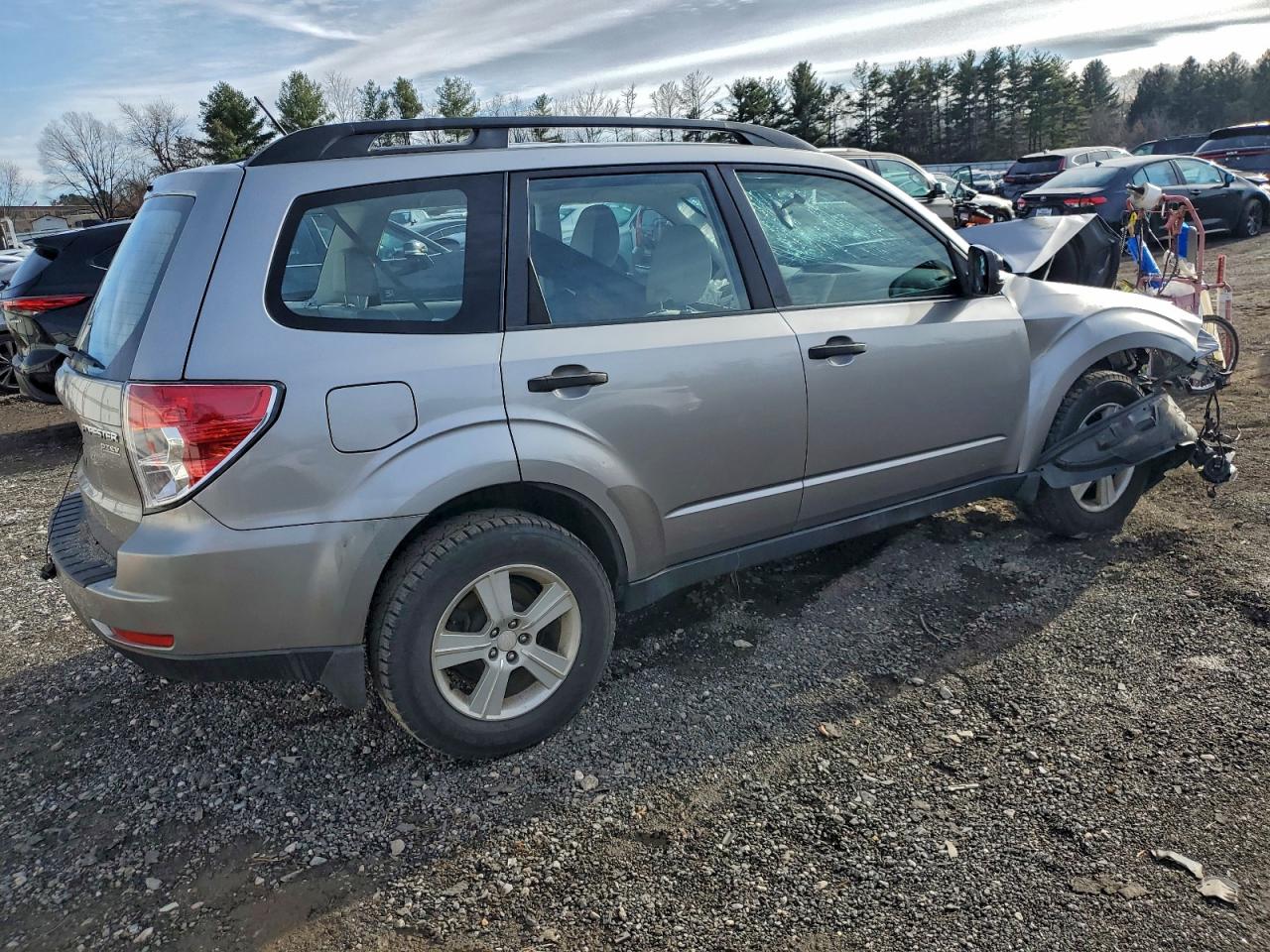 2010 SUBARU FORESTER XS photo 3