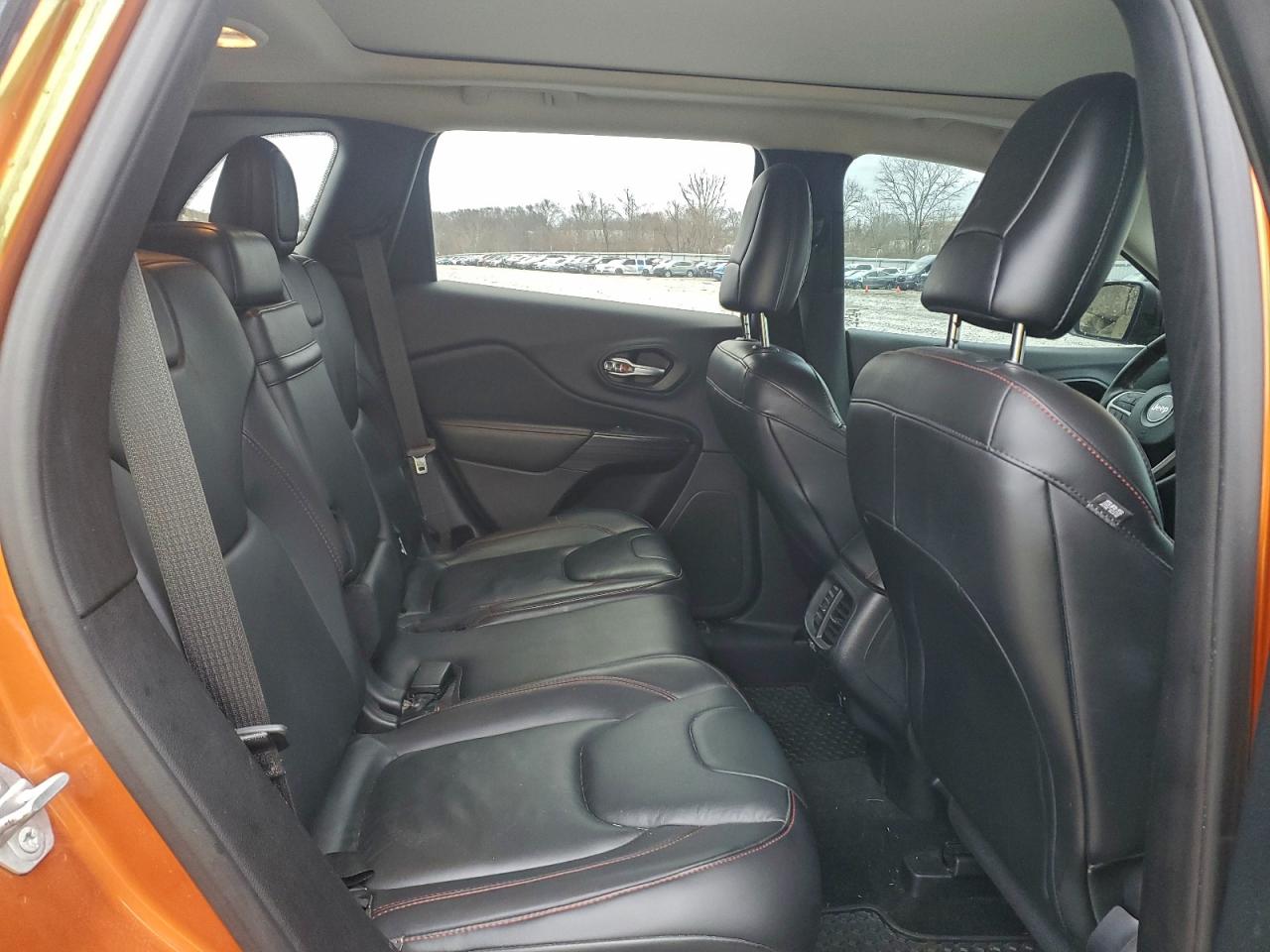 2016 JEEP CHEROKEE TRAILHAWK photo 21