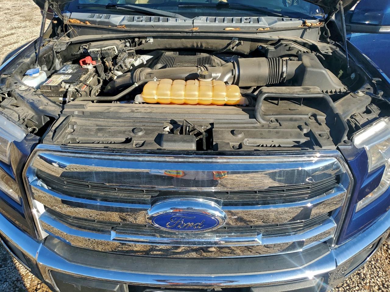 2017 FORD F150 SUPERCREW photo 11