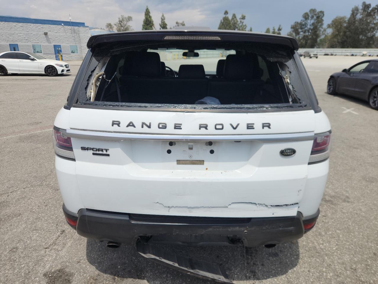 2014 LAND ROVER RANGE ROVER SPORT SE photo 6