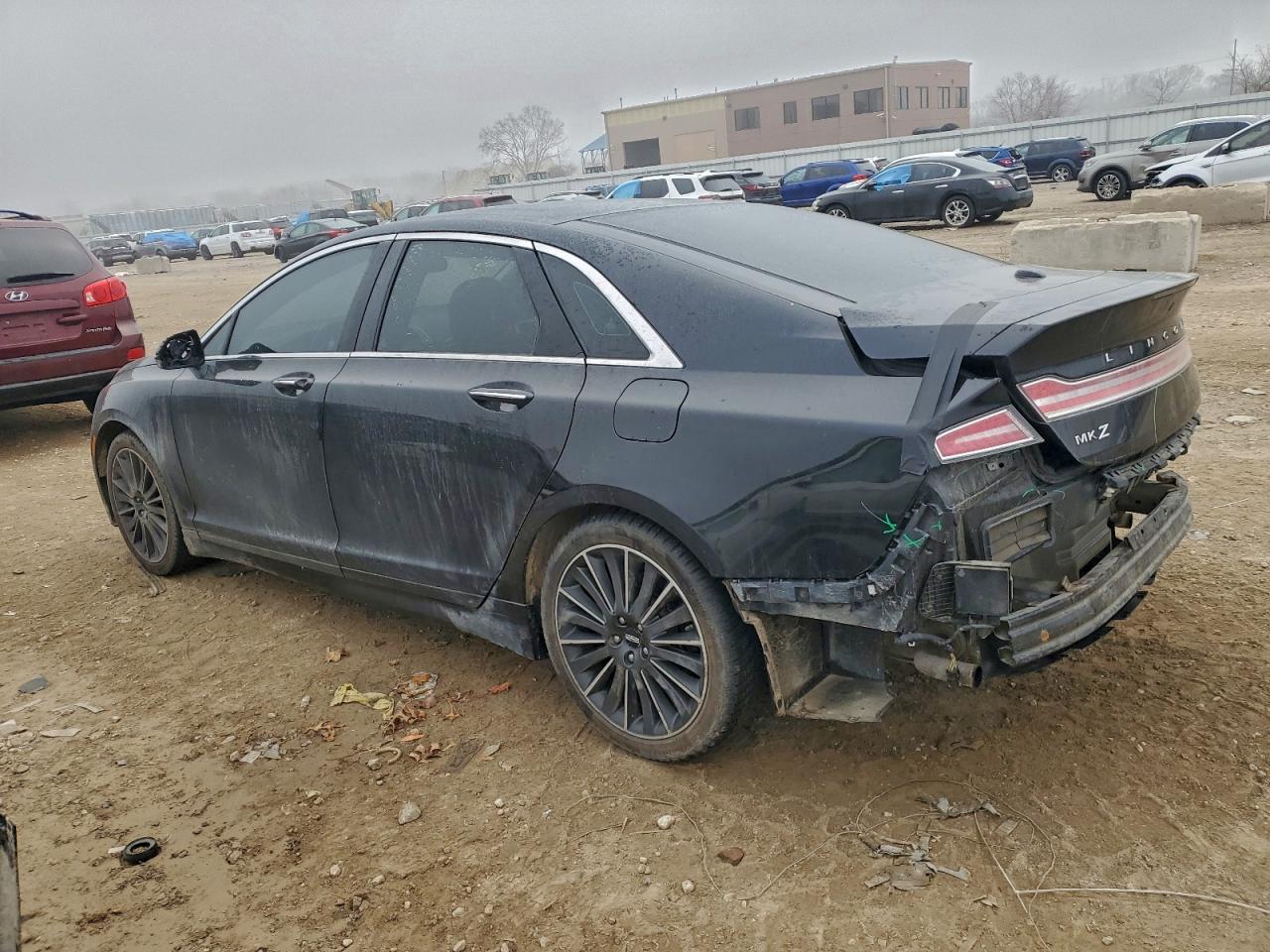 2016 LINCOLN MKZ photo 2