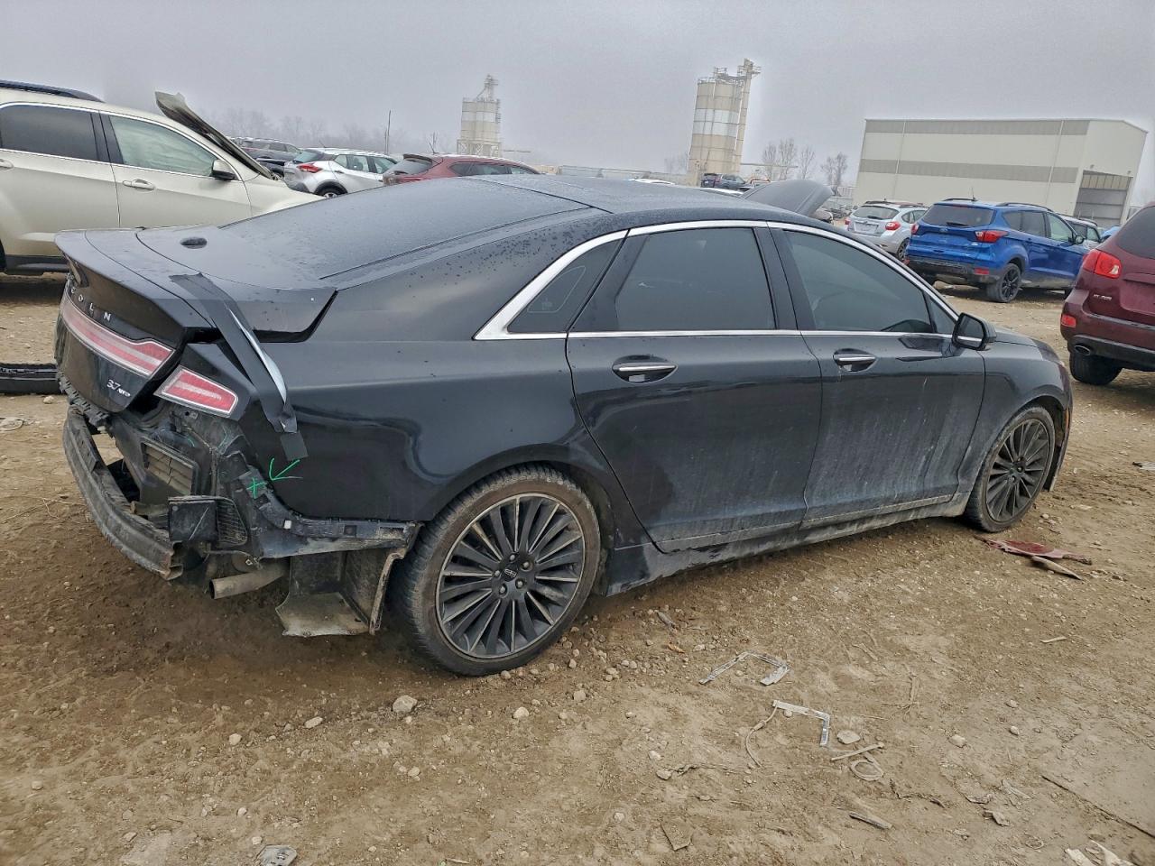 2016 LINCOLN MKZ photo 3