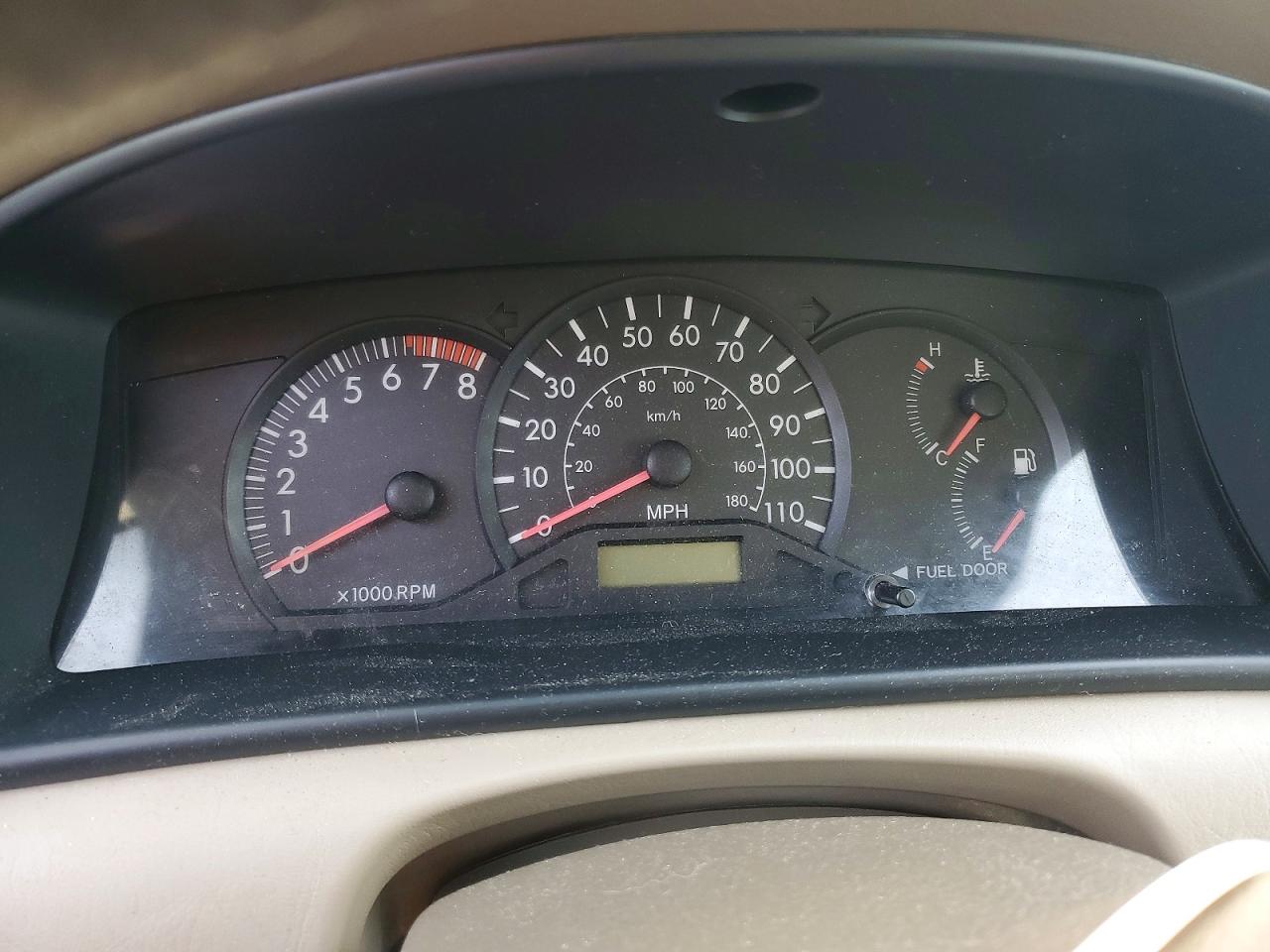 2005 TOYOTA COROLLA CE photo 9