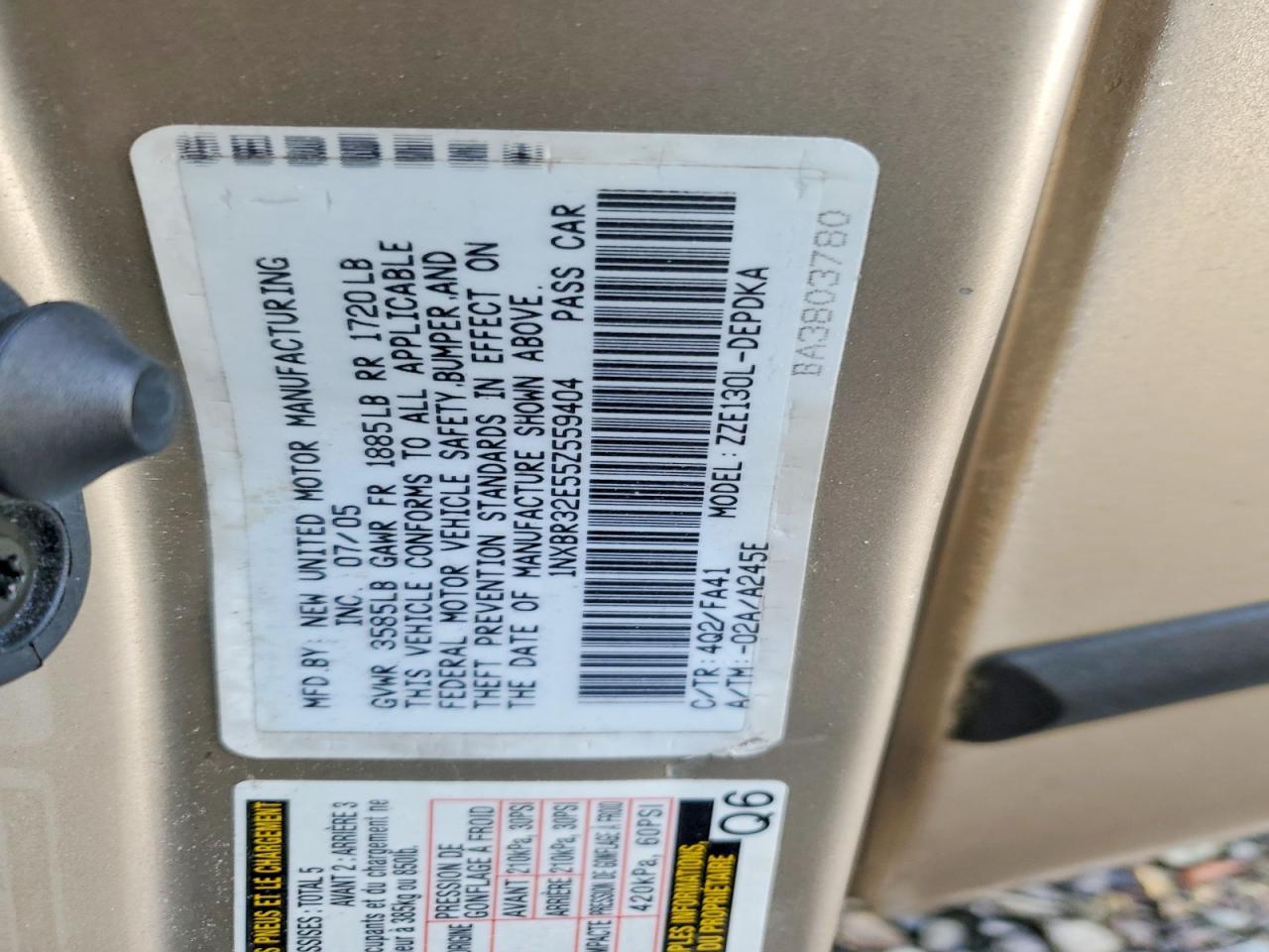 2005 TOYOTA COROLLA CE photo 12
